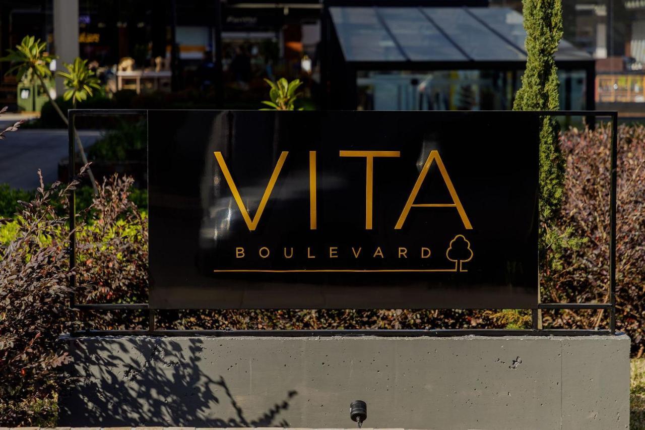 Boulevard 308 Cafe Apartment *
